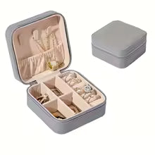 Luxury Travel Jewelry Case I Tangle-Free & Compact Organizer