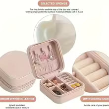 Luxury Travel Jewelry Case I Tangle-Free & Compact Organizer