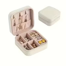 Luxury Travel Jewelry Case I Tangle-Free & Compact Organizer